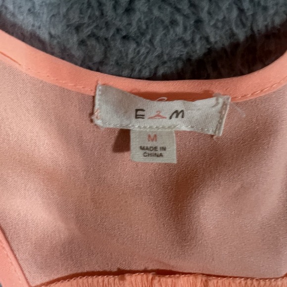 E&M Tank Top Womens Medium Coral Peach Sleeveless Sheer RacerBack Flowy - Picture 2 of 6